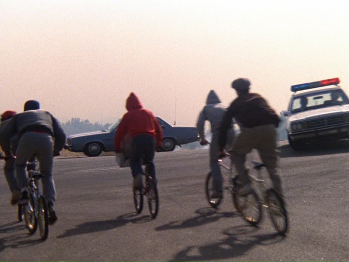 e.t. bike chase